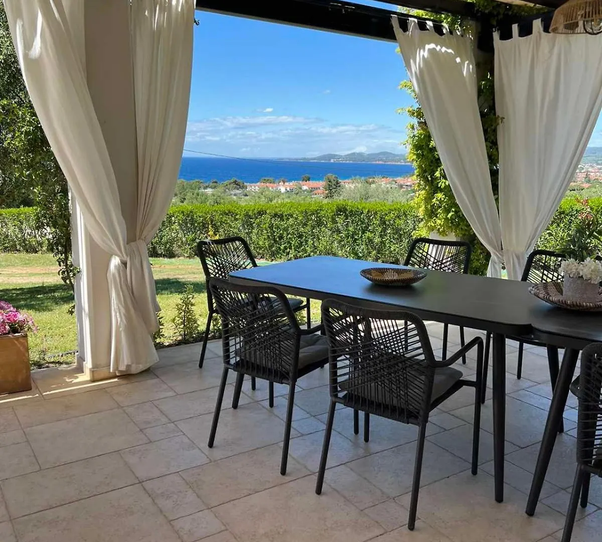 Thea Sea View Detached Villa, Nikiti 0*, Nikiti (Sithonia) Greece